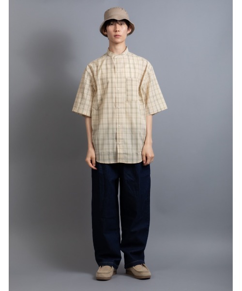 En serio TOKYO(エンソリオトーキョー)の「ブロードチェック ルーズシルエット バンドカラー H/S シャツ(シャツ/ブラウス・メンズ・グレー/ベージュ/オレンジ/ラベンダー・M/L)」の11枚目の写真