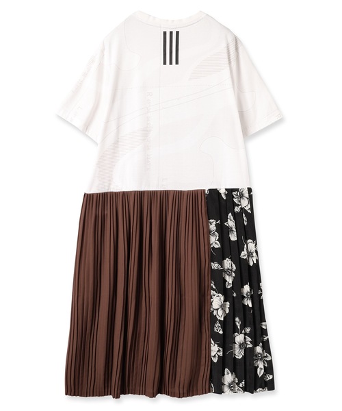 YEAH RIGHT!!(イェーライト)の「FLOWER PLEATS ONE PIECE(ワンピース・レディース・ホワイト系/グレー系・ONESIZE)」の4枚目の写真