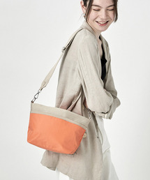 LeSportsac（レスポートサック）の「SMALL BUCKET BAG タンジェリン/ラテ（ショルダーバッグ・キッズ）」