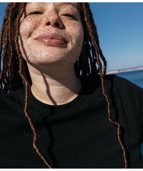 PETIT BATEAU（プチバトー）の「クルーネック半袖Ｔシャツ（Tシャツ/カットソー・レディース・ブラック/ネイビー/ホワイト・LARGE/MEDIUM/SMALL/X-SMALL/XX-SMALL/X-LARGE）」の6枚目の写真