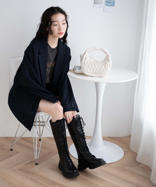 WEGO(ウィゴー)の「WEGO/レースアップロングブーツ(ブーツ・レディース・ブラック/オフホワイト・MEDIUM/LARGE)」の14枚目の写真