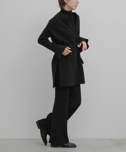 select MOCA(セレクトモカ)の「キーネックニットセットアップ(セットアップ・レディース・アイボリー/ブラック/チャコールグレー・FREE)」の2枚目の写真