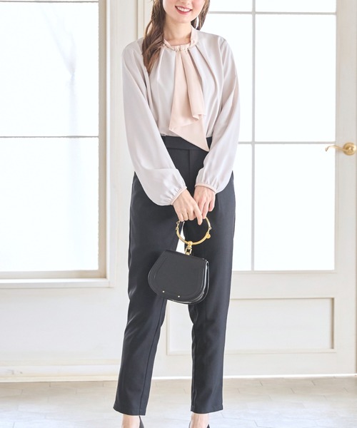 tocco closet（トッコ　クローゼット）の「バー付きラッフルボウタイ配色ブラウス（シャツ/ブラウス・レディース・ブラック/オフホワイト/ライトベージュ・M）」の19枚目の写真