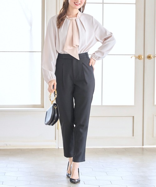 tocco closet（トッコ　クローゼット）の「バー付きラッフルボウタイ配色ブラウス（シャツ/ブラウス・レディース・ブラック/オフホワイト/ライトベージュ・M）」の11枚目の写真