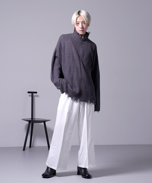 G.O.C（ジーオーシー）の「ダメージ ハーフジップ ニット プルオーバー（ニット/セーター・メンズ・チャコールグレー/ホワイト/ブラック/ワイン・MEDIUM/LARGE）」の14枚目の写真