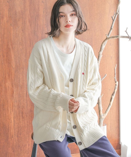 POLO BCS（ポロ ビーシーエス）の「【POLO BCS(ポロ・ビーシーエス)】コラボケーブルVカーディガン（カーディガン/ボレロ・レディース・アイボリー/レッド/ネイビー・FREE）」の5枚目の写真