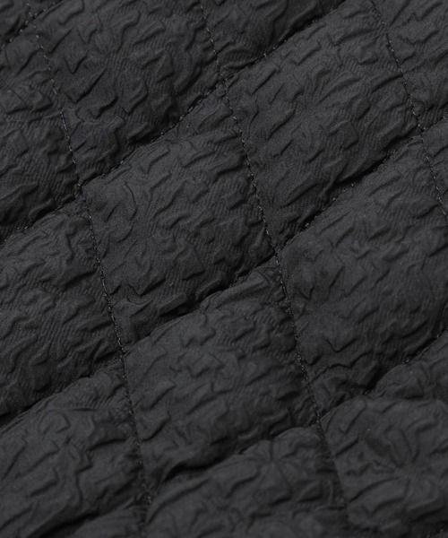 LOWRYS FARM（ローリーズファーム）の「ポケツキキルティングショルダー　980532（ショルダーバッグ・レディース・アイボリー/ブラック・FREE）」の7枚目の写真