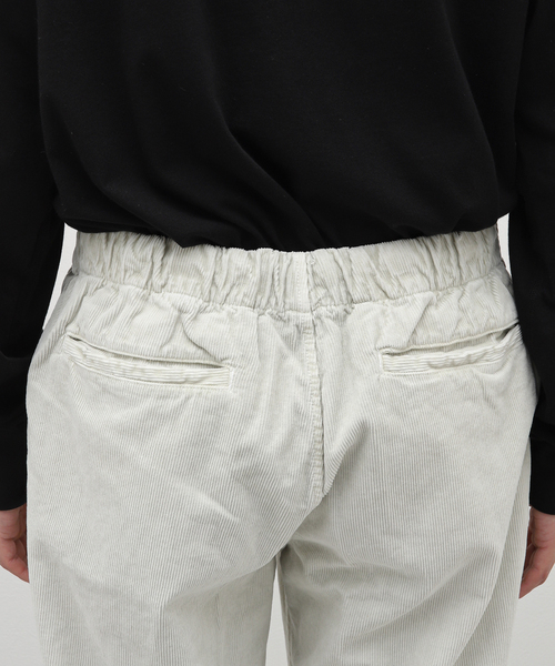 SAVE KHAKI UNITED(セーブカーキユナイテッド)の「SAVE KHAKI UNITED / CORD EASY CHINO(チノパンツ・メンズ・ライトグレー/ブラック/チョコ・LARGE/MEDIUM/X-LARGE)」の10枚目の写真