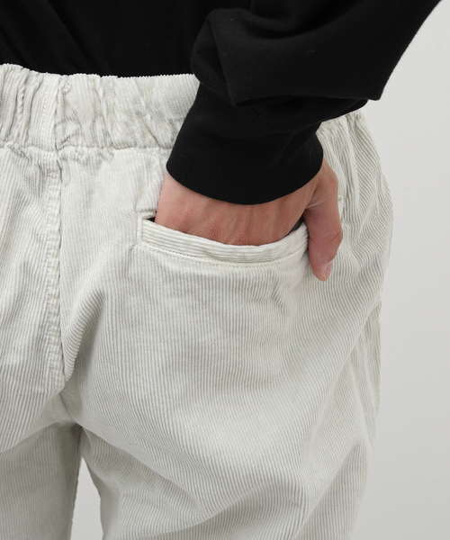 SAVE KHAKI UNITED(セーブカーキユナイテッド)の「SAVE KHAKI UNITED / CORD EASY CHINO(チノパンツ・メンズ・ライトグレー/ブラック/チョコ・LARGE/MEDIUM/X-LARGE)」の11枚目の写真