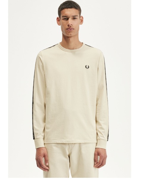 フレッドペリー　FRED PERRY TAPED SLEEVE T-SHIRT FRED PERRY - Taped Ringer T-Shirt (M4620) 正規取扱商品