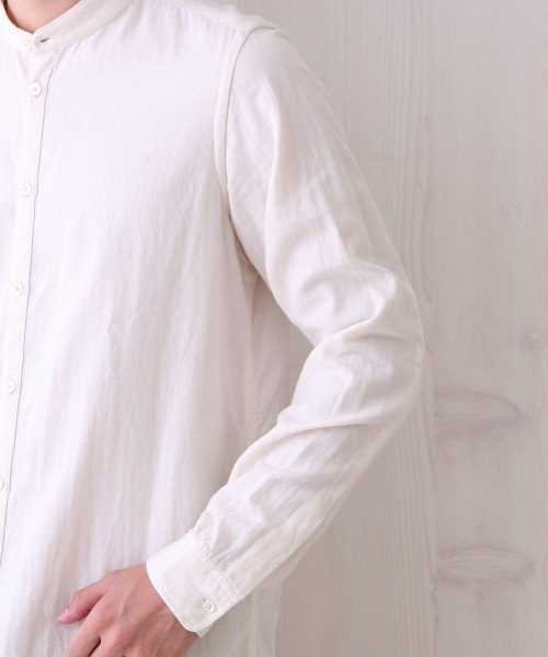 ABAHOUSE（アバハウス）の「コットンウールビエラバンドカラーシャツ（シャツ/ブラウス・メンズ・グレー/ホワイト/ブラウン・3/2）」の6枚目の写真