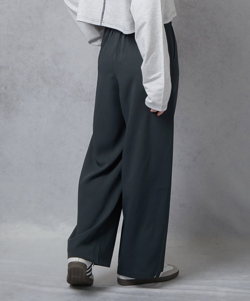 Lull（ルル）の「【Lull / ルル】セットアップ対応 / ワイドストレートタックパンツ（その他パンツ・レディース・ネイビー/ブラック/ブラウン・L/M）」の5枚目の写真