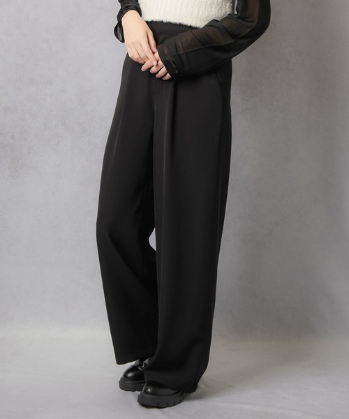 Lull（ルル）の「【Lull / ルル】セットアップ対応 / ワイドストレートタックパンツ（その他パンツ・レディース・ネイビー/ブラック/ブラウン・L/M）」の6枚目の写真