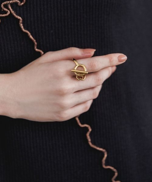 JEANASIS(ジーナシス)の「【ステンレス】チェーンリング/992923(リング・レディース・シルバー/ゴールド・MEDIUM/LARGE)」の6枚目の写真