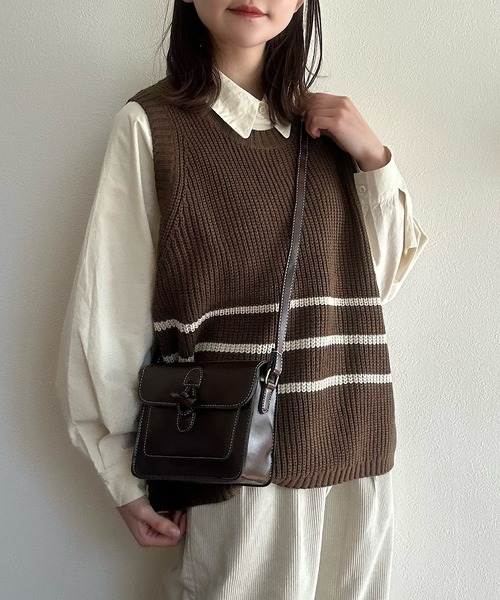 Cham.（チャム）の「トグルボタンレトロショルダーバッグ（ショルダーバッグ・レディース・ダークブラウン/ブラック/ライトブラウン/レッド・F）」の11枚目の写真