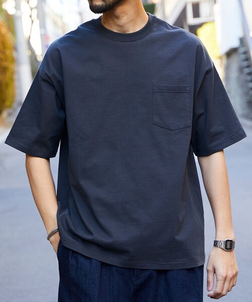 FREAK'S STORE（フリークスストア）の「限定展開 STORATECH/ストラテック ビッグシルエットTシャツ/USAコットン/抗菌/防臭/制菌/UVカット/接触冷感/吸水速乾（Tシャツ/カットソー・メンズ・グレイッシュベージュ/スミクロ/ネイビー/ブラック/ホワイト・LARGE/X-LARGE/SMALL/MEDIUM）」の3枚目の写真