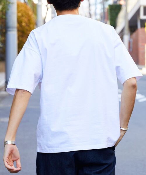 FREAK'S STORE（フリークスストア）の「限定展開 STORATECH/ストラテック ビッグシルエットTシャツ/USAコットン/抗菌/防臭/制菌/UVカット/接触冷感/吸水速乾（Tシャツ/カットソー・メンズ・グレイッシュベージュ/スミクロ/ネイビー/ブラック/ホワイト・LARGE/X-LARGE/SMALL/MEDIUM）」の15枚目の写真