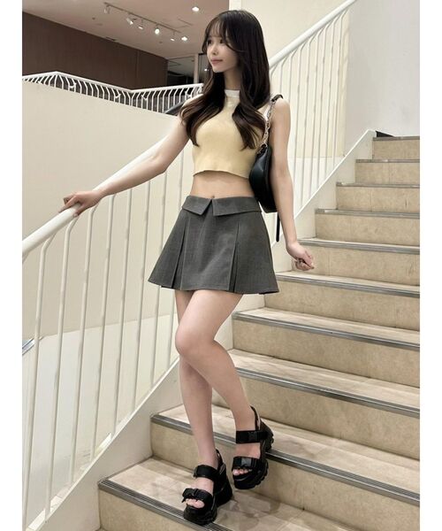 EATME（イートミー）の「バイカラーニットTOP（ニット/セーター・レディース・ブラック/オフホワイト/イエロー・FREE）」の4枚目の写真