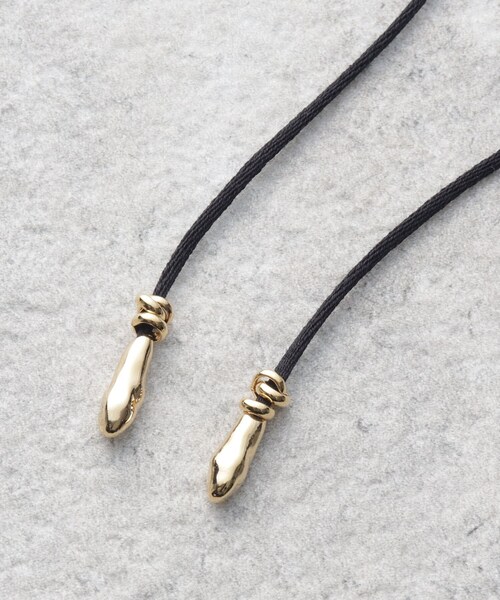 OPAQUE.CLIP(オペークドットクリップ)の「◆コードスライドチョーカー(ネックレス・レディース・シルバー/ゴールド・00)」の4枚目の写真