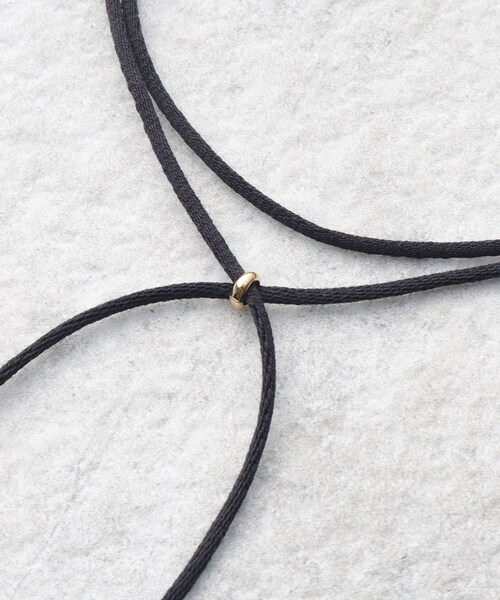 OPAQUE.CLIP(オペークドットクリップ)の「◆コードスライドチョーカー(ネックレス・レディース・シルバー/ゴールド・00)」の5枚目の写真