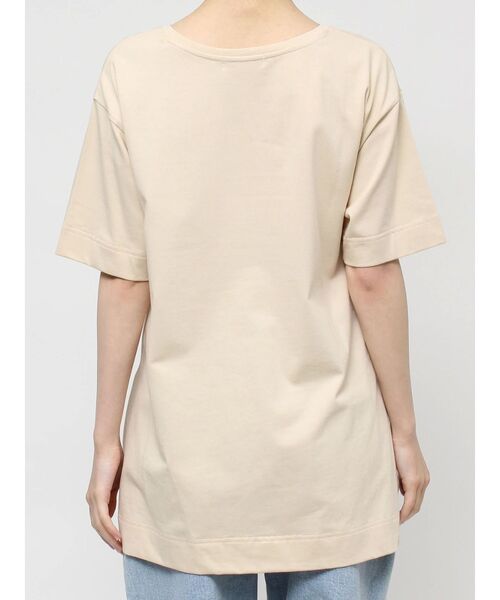 CALNAMUR(カルナムール)の「エンボスプリントTシャツ(Tシャツ/カットソー・レディース・ホワイト/ベージュ/ブラック・FREE)」の17枚目の写真