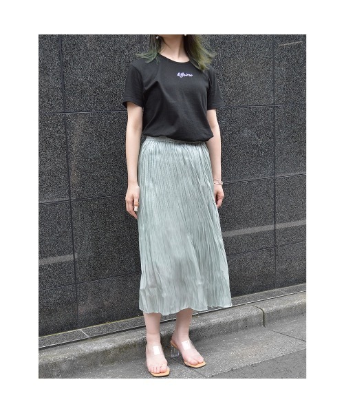 En serio TOKYO(エンソリオトーキョー)の「刺繍ロゴレタリングTシャツ(Tシャツ/カットソー・レディース・ブラック/ホワイト・LARGE/MEDIUM)」の12枚目の写真