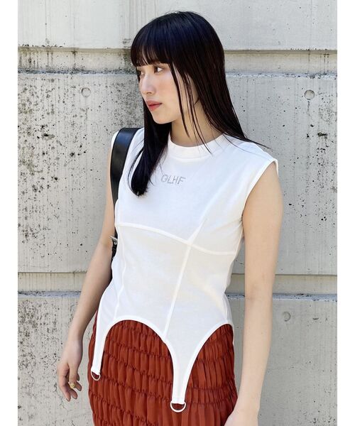 MURUA(ムルーア)の「ガーターヘムトップス(Tシャツ/カットソー・レディース・カーキ/ホワイト/ダークグレー・FREE)」の10枚目の写真