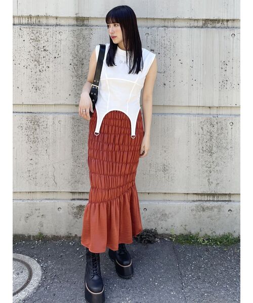 MURUA(ムルーア)の「ガーターヘムトップス(Tシャツ/カットソー・レディース・カーキ/ホワイト/ダークグレー・FREE)」の17枚目の写真