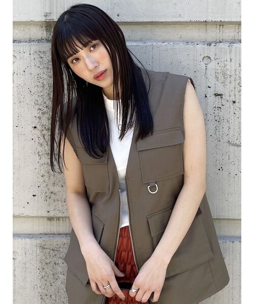 MURUA(ムルーア)の「ガーターヘムトップス(Tシャツ/カットソー・レディース・カーキ/ホワイト/ダークグレー・FREE)」の20枚目の写真