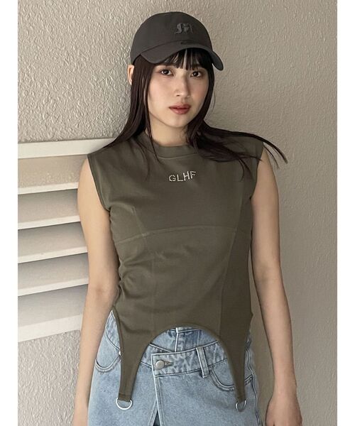 MURUA(ムルーア)の「ガーターヘムトップス(Tシャツ/カットソー・レディース・カーキ/ホワイト/ダークグレー・FREE)」の22枚目の写真
