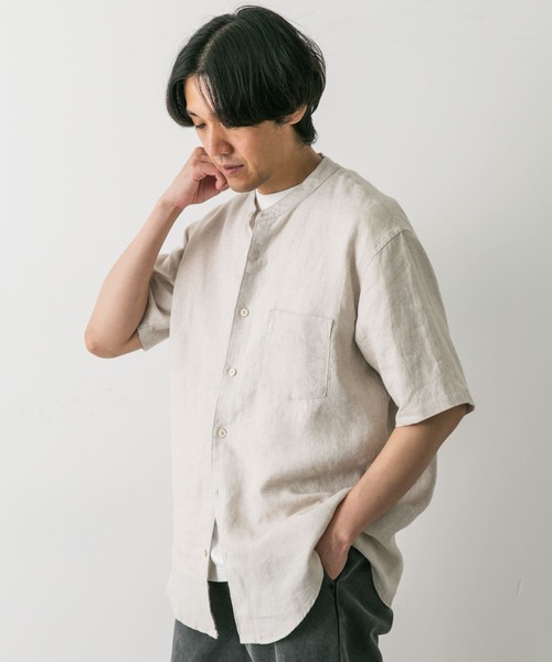 URBAN RESEARCH DOORS(アーバンリサーチドアーズ)の「シルケットリネン バンドカラーショートスリーブシャツ(シャツ/ブラウス・メンズ・ネイビー/ブルー系その他/グレー系その他/チャコールグレー/アイボリー/ホワイト系その他・X-LARGE/LARGE/MEDIUM)」の9枚目の写真