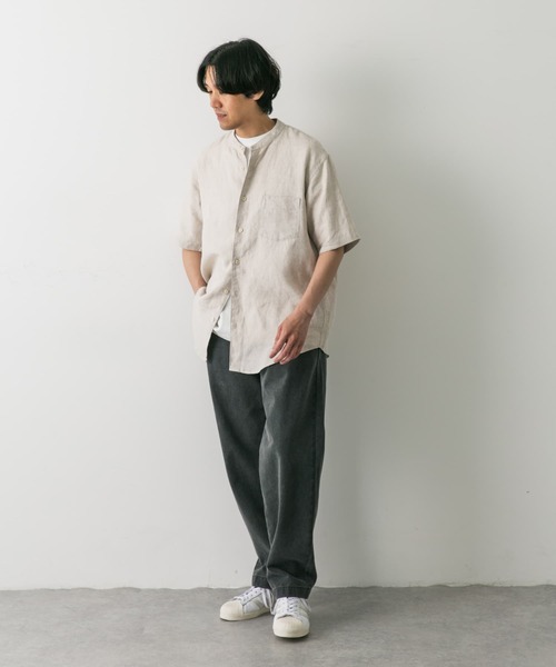 URBAN RESEARCH DOORS(アーバンリサーチドアーズ)の「シルケットリネン バンドカラーショートスリーブシャツ(シャツ/ブラウス・メンズ・ネイビー/ブルー系その他/グレー系その他/チャコールグレー/アイボリー/ホワイト系その他・X-LARGE/LARGE/MEDIUM)」の13枚目の写真