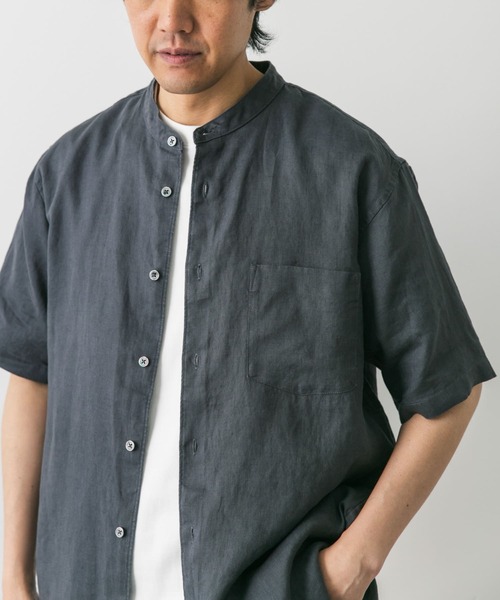 URBAN RESEARCH DOORS(アーバンリサーチドアーズ)の「シルケットリネン バンドカラーショートスリーブシャツ(シャツ/ブラウス・メンズ・ネイビー/ブルー系その他/グレー系その他/チャコールグレー/アイボリー/ホワイト系その他・X-LARGE/LARGE/MEDIUM)」の18枚目の写真