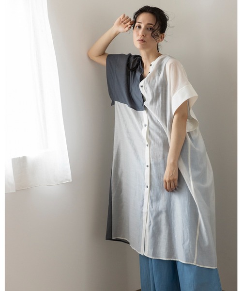 OSMOSIS（オズモーシス）の「バックギャザーロングブラウス（シャツ/ブラウス・レディース・ホワイト系その他/ブラック/グレイッシュベージュ/カーキ/ホワイト系その他2・ONE SIZE）」の2枚目の写真