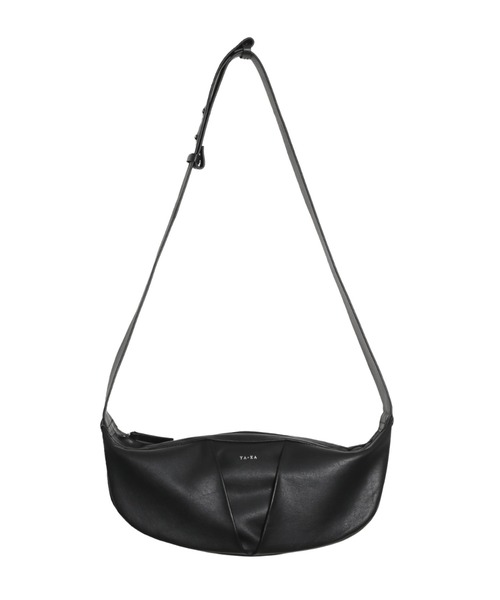 YArKA（ヤーカ）の「【YArKA/ヤーカ】real leather big tuck design body bag [tdht4] / リアルレザータックデザインボディバッグ（ボディバッグ/ウエストポーチ・メンズ・ブラック・FREE）」の9枚目の写真