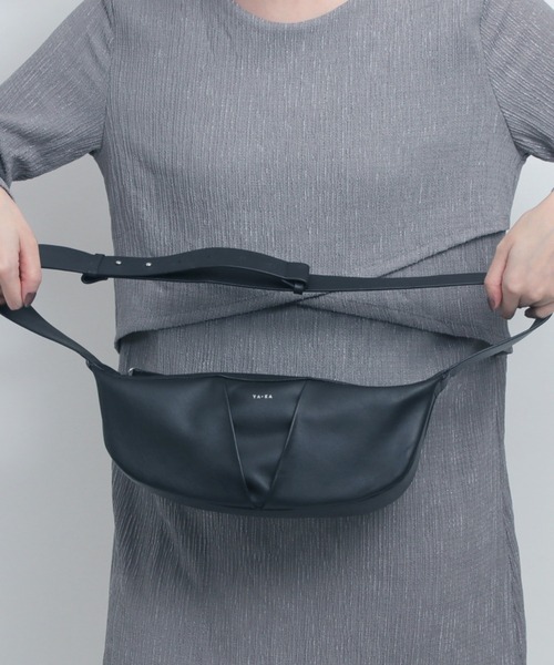 YArKA/ヤーカ】real leather big tuck design body bag [tdht4