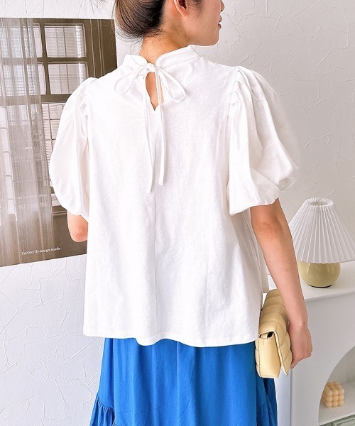 nissen(ニッセン)の「【販売終了】綿100%バックリボンスタンドカラーパフスリーブカットソートップス(Tシャツ/カットソー・レディース・オフホワイト/ブラック・M/L)」の15枚目の写真