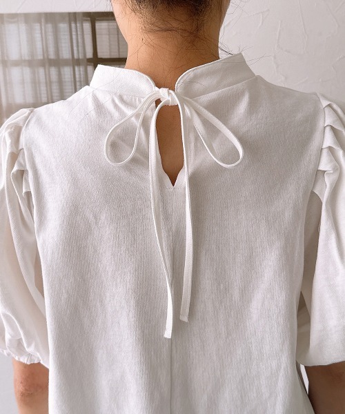 nissen(ニッセン)の「【販売終了】綿100%バックリボンスタンドカラーパフスリーブカットソートップス(Tシャツ/カットソー・レディース・オフホワイト/ブラック・M/L)」の21枚目の写真
