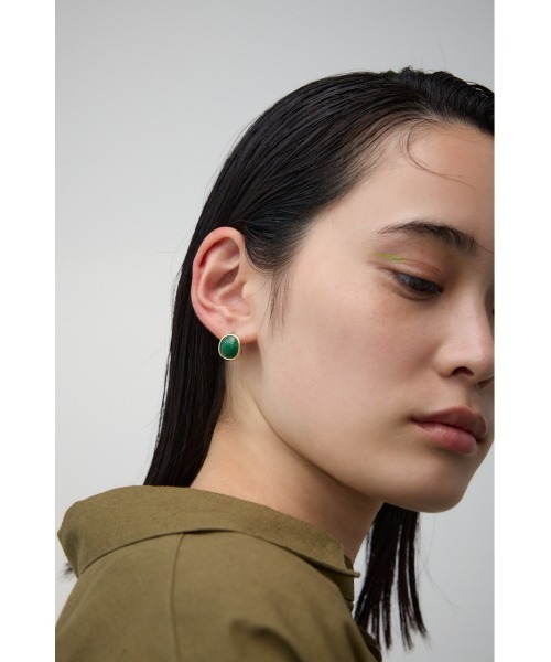 AZUL by moussy（アズールバイマウジー）の「ストーンライクモチーフピアス（ピアス（両耳用）・レディース・グリーン/ブラック・FREE）」の8枚目の写真