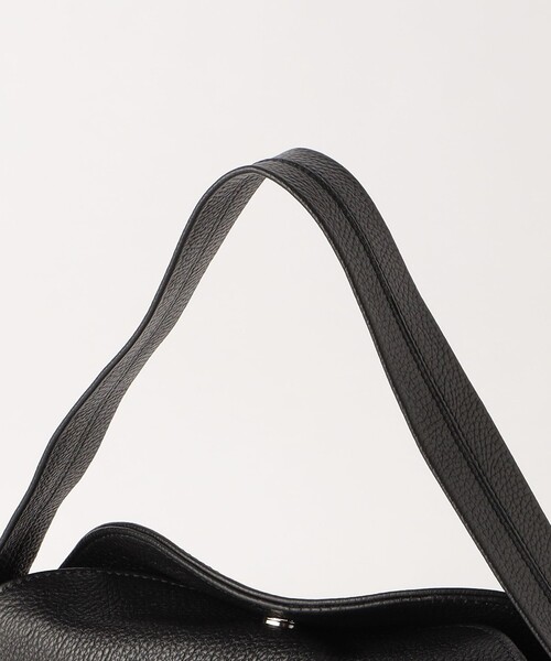 marco masi（マルコマージ）の「＜MARCO MASI＞ ワンハンドル バッグ（ショルダーバッグ・レディース・ブラック/オフホワイト・FREE）」の14枚目の写真