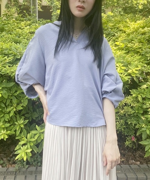 NICOLE white(ニコルホワイト)の「タックパフブラウス(シャツ/ブラウス・レディース・サックスブルー/イエロー/ブラック/オフホワイト・FREE)」の3枚目の写真