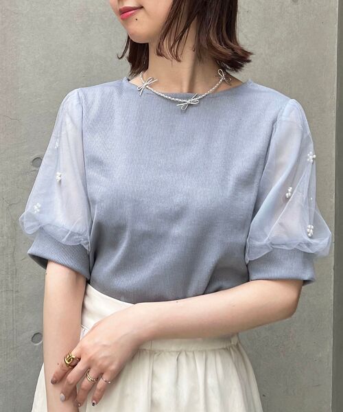 MAJESTIC LEGON(マジェスティックレゴン)の「パールチュールスリーブトップス(Tシャツ/カットソー・レディース・ブラック/アイボリー/ブルー・MEDIUM)」の7枚目の写真