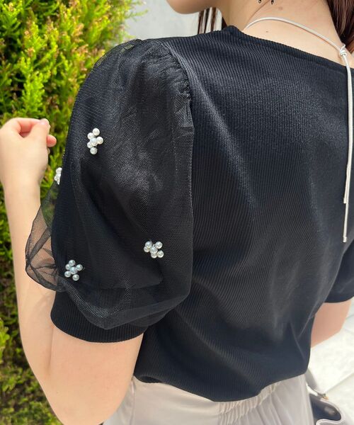 MAJESTIC LEGON(マジェスティックレゴン)の「パールチュールスリーブトップス(Tシャツ/カットソー・レディース・ブラック/アイボリー/ブルー・MEDIUM)」の20枚目の写真