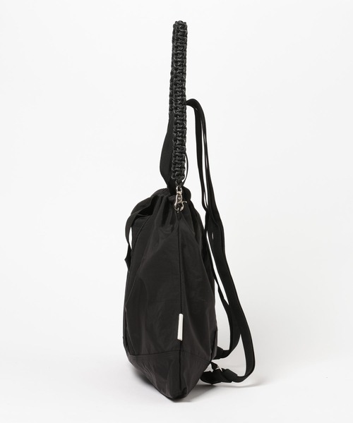 Anui（アニュイ）の「【UNISEX/CONTROL FREAK】ナイロン3WAYスクエアトートBAG（トートバッグ・レディース・ブラック・FREE）」の6枚目の写真