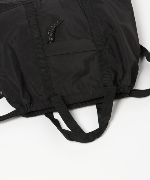 Anui（アニュイ）の「【UNISEX/CONTROL FREAK】ナイロン3WAYスクエアトートBAG（トートバッグ・レディース・ブラック・FREE）」の12枚目の写真