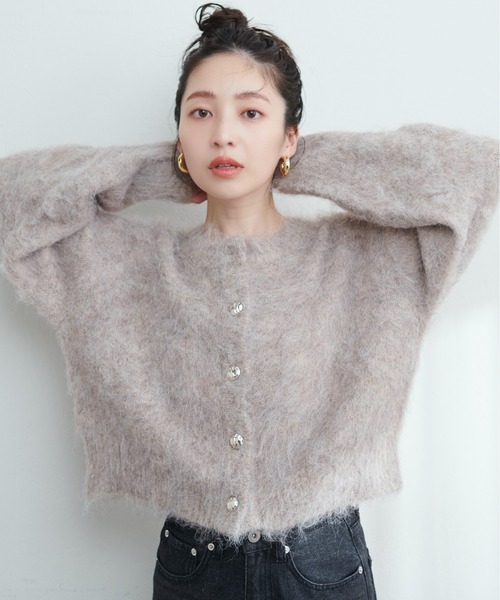 natural couture（ナチュラルクチュール）の「べこべこ釦ほんわりニットカーデ（カーディガン/ボレロ・レディース・グレー/アイボリー/モカ/ラベンダー/ネイビー/イエロー・FREE）」の20枚目の写真