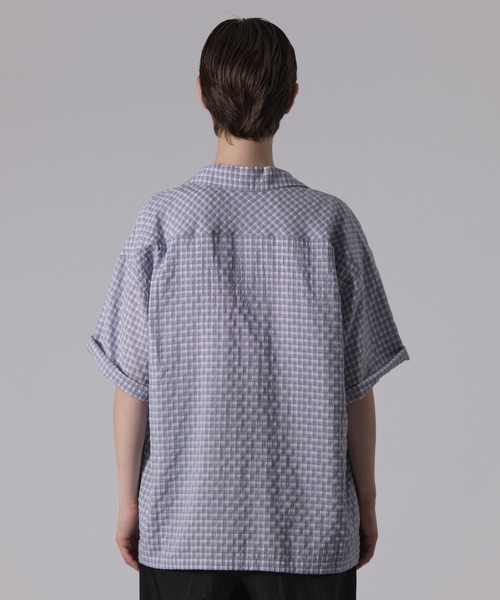 ONCILY(オンシェリー)の「SHEERSUCKER CHECK SHIRT / シアサッカーチェックシャツ(シャツ/ブラウス・メンズ・ネイビー/ブルー/ブラック・SMALL/MEDIUM/LARGE)」の11枚目の写真
