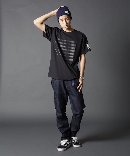 【新品】FOTUS （フェトウス）胎児ロゴマーク半袖Ｔシャツ　カットソー　黒✕白 新品】FOTUS （フェトウス）胎児ロゴマーク半袖Tシャツ