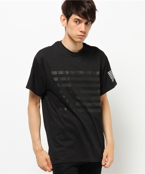 MYE-DO'(マイ・ドゥ)の「GD Tシャツ ”STARS AND STRIPES”(Tシャツ/カットソー・メンズ・ブラック×ブラック/ホワイト×ブラック/ブラック×ホワイト/ネイビー/グレー/ホワイト×ホワイト/イエロー・LARGE/X-LARGE/SMALL/MEDIUM)」の4枚目の写真