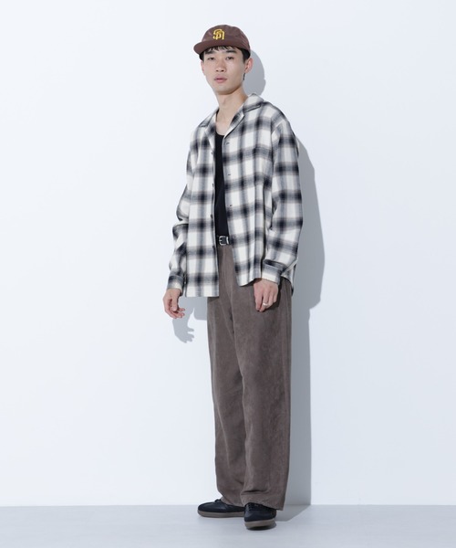 Apo(s)ture（アポスチャー）の「LUCAS-001/フェイクスウェードワイドパンツ（その他パンツ・メンズ・グレー/ブラック/グリーン/ベージュ・XS/S/M/L/XL）」の14枚目の写真